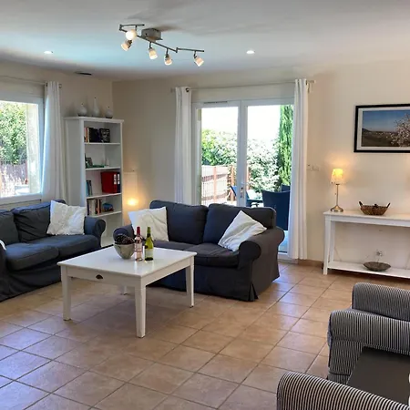 Comfortable With Jacuzzi * Montbrun-des-Corbières