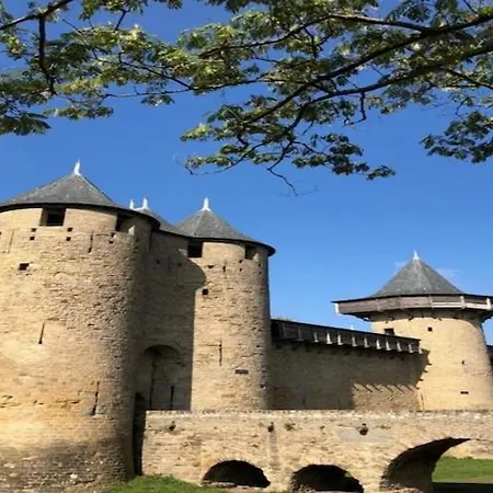 Comfortable With Jacuzzi Montbrun-des-Corbières