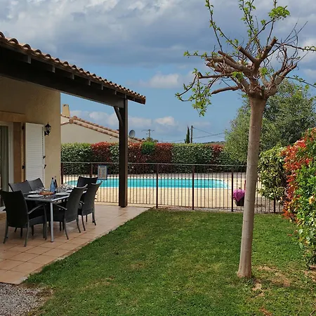 Comfortable With Jacuzzi Willa *